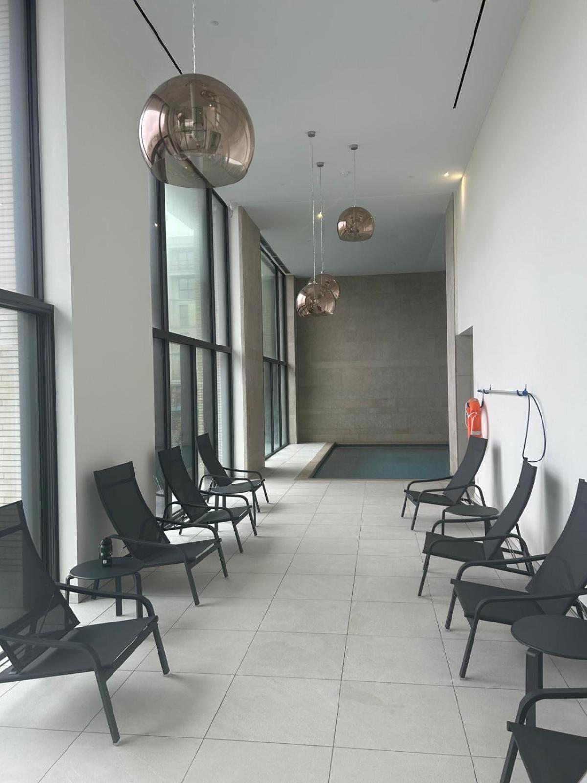 Central Park Tower Sea View Residence With Pool And Gym Ostend Exterior photo