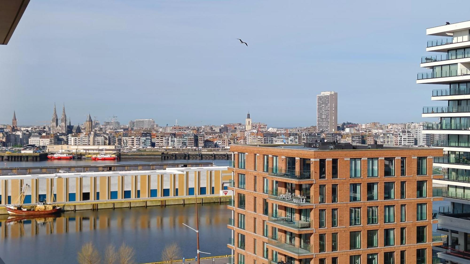 Central Park Tower Sea View Residence With Pool And Gym Ostend Exterior photo
